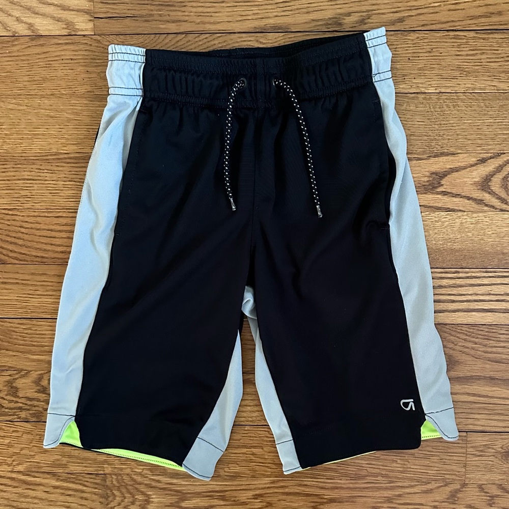 Gap Fit Boys Shorts Size Med (8-9)